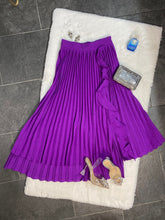 Load image into Gallery viewer, Violeta Skirt
